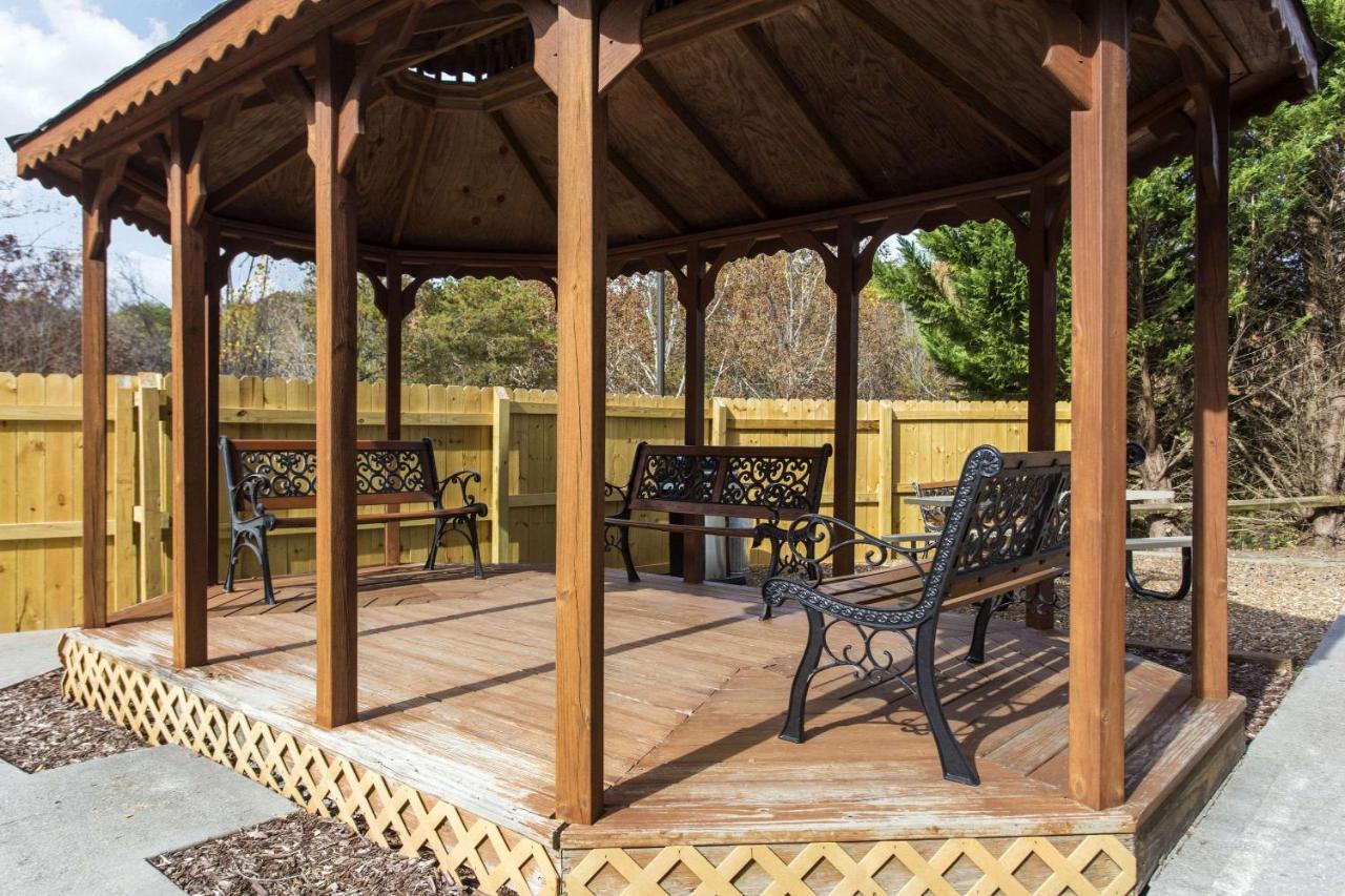 Bluegreen Vacations Laurel Crest, An Ascend Resort Pigeon Forge Exterior photo